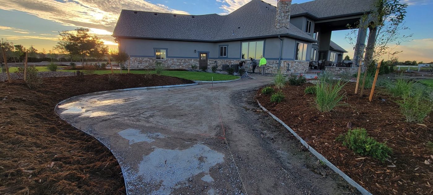 Durable Gravel Driveway Services for Cost-Effective, High-Drainage & Low-Maintenance Driveways
